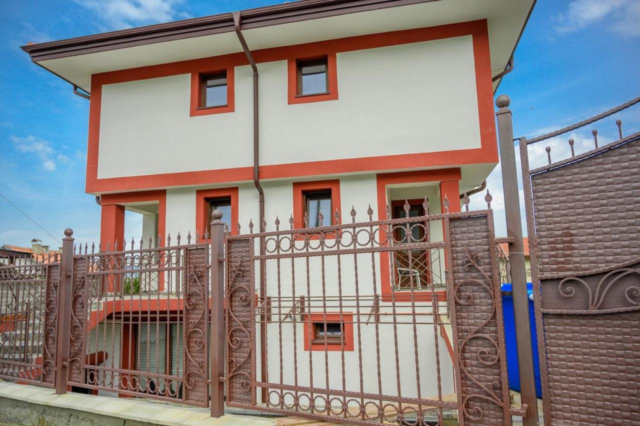 Къща За Гости „Жоро И Дани “ Villa Sapareva Banja Exteriör bild