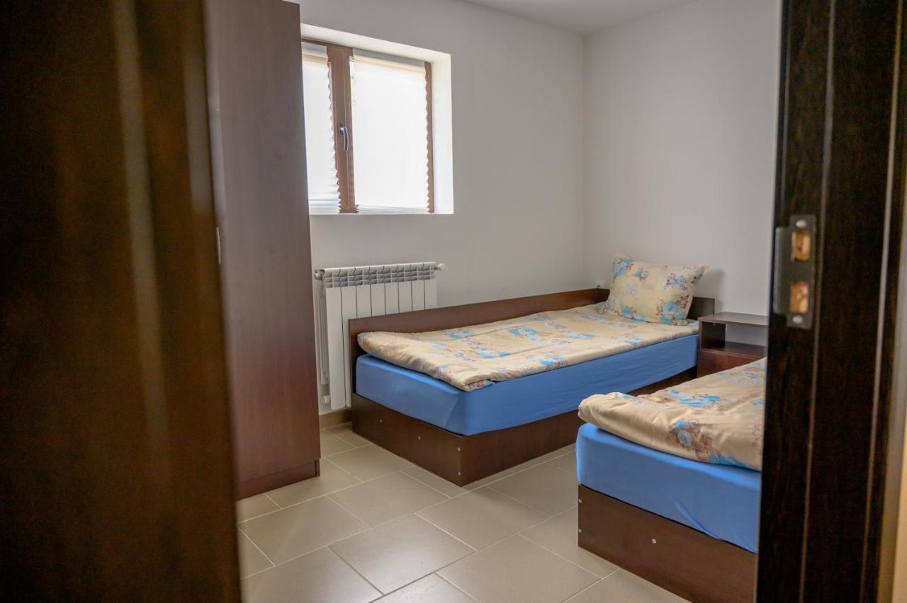 Къща За Гости „Жоро И Дани “ Villa Sapareva Banja Exteriör bild