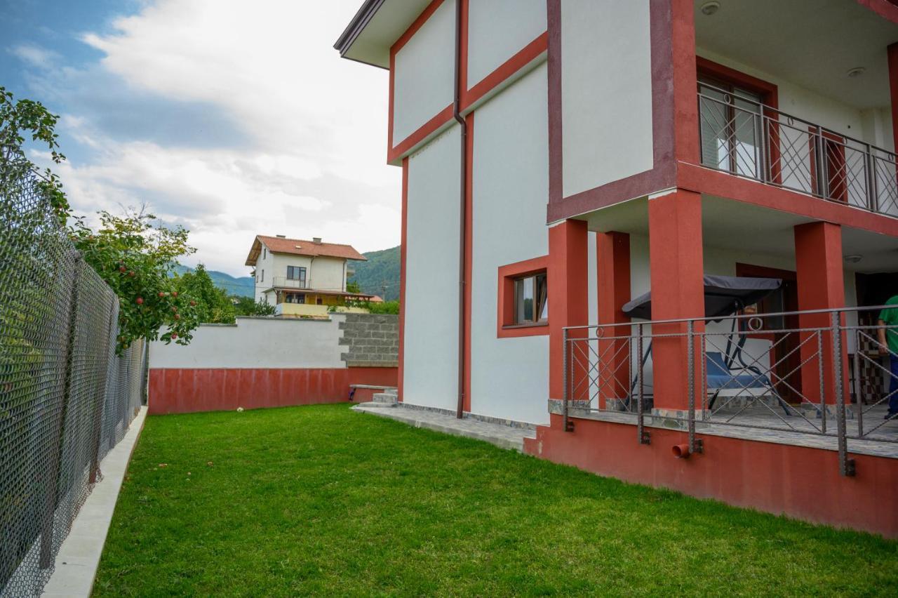 Къща За Гости „Жоро И Дани “ Villa Sapareva Banja Exteriör bild